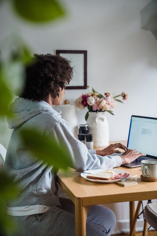 Effective Tips to Improve Focus While Working from Home